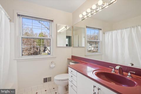 802 Lamberton Dr, Silver Spring, MD 20902 photo 24