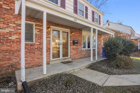 802 Lamberton Dr, Silver Spring, MD 20902 photo 3