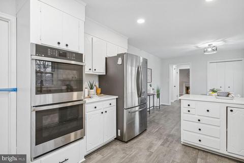 14612 Pebblestone Dr, Silver Spring, MD 20905 photo 15