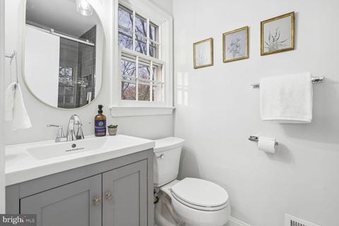14612 Pebblestone Dr, Silver Spring, MD 20905 photo 24