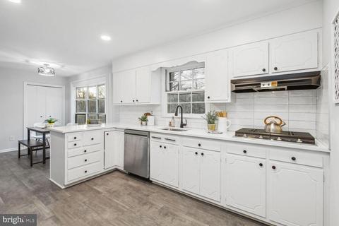 14612 Pebblestone Dr, Silver Spring, MD 20905 photo 13