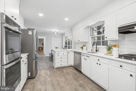 14612 Pebblestone Dr, Silver Spring, MD 20905 photo 14