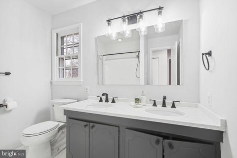 14612 Pebblestone Dr, Silver Spring, MD 20905 photo 20