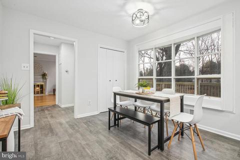 14612 Pebblestone Dr, Silver Spring, MD 20905 photo 10