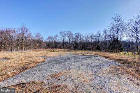 26131 Frederick Rd, Clarksburg, MD 20871