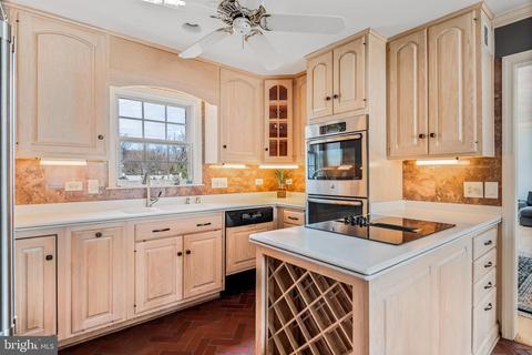 2004 Gatewood Pl, Silver Spring, MD 20903 photo 17
