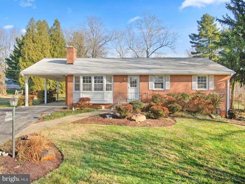 15003 Peachstone Dr, Silver Spring, MD 20905 photo 1