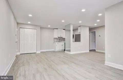 2207 Greenery Ln #104-8, Silver Spring, MD 20906