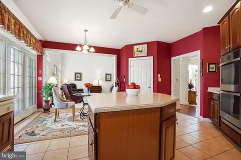 3838 Glen Eagles Dr, Silver Spring, MD 20906 photo 14