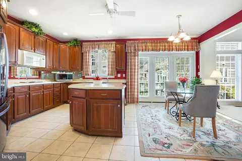 3838 Glen Eagles Dr, Silver Spring, MD 20906 photo 12