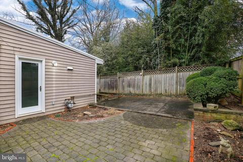 9711 Caney Pl, Silver Spring, MD 20910 photo 41