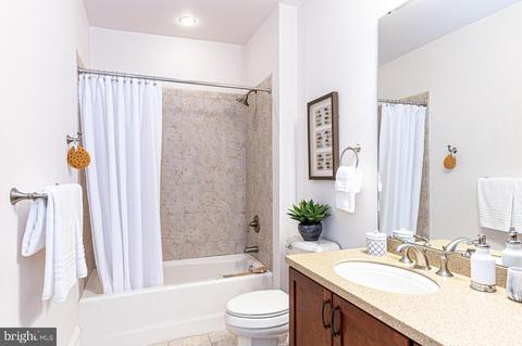 9610 Dewitt Dr #PH411, Silver Spring, MD 20910 photo 25
