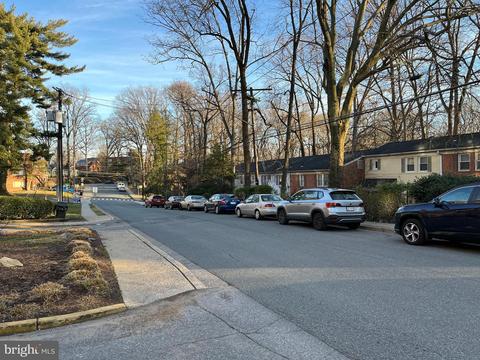 8601 Manchester Rd #313, Silver Spring, MD 20901 photo 2