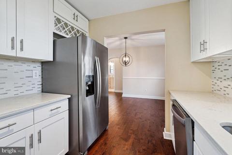 2003 Osborn Dr, Silver Spring, MD 20910 photo 11