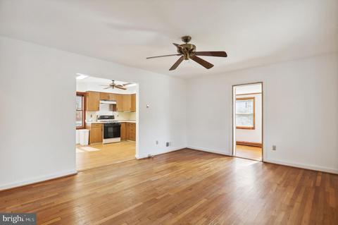 11505 Galt Ave, Silver Spring, MD 20902 photo 3
