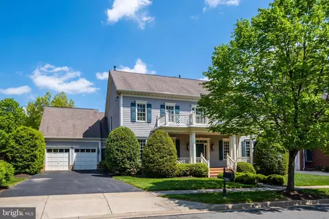 3806 Village Park Dr, Chevy Chase, MD 20815