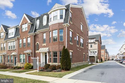 209 Hemingway Dr, Gaithersburg, MD 20878