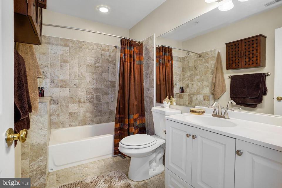  15309 Diamond Cove Ter #5-O, Rockville, MD 20850 photo 22