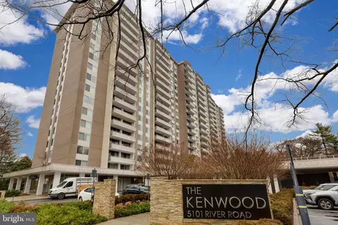 5101 River Rd #313, Bethesda, MD 20816