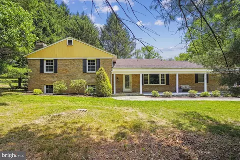17309 Twin Ridge Ct, Silver Spring, MD 20905