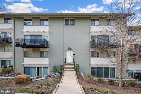 8614 Manchester Rd #5, Silver Spring, MD 20901