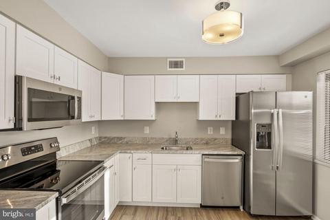3330 N Leisure World Blvd #5-110, Silver Spring, MD 20906