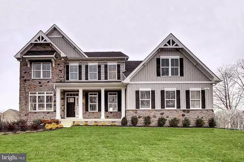 17601 Kirk Ln, Rockville, MD 20853