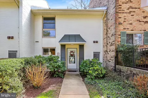 3389 S Leisure World Blvd #91-F, Silver Spring, MD 20906