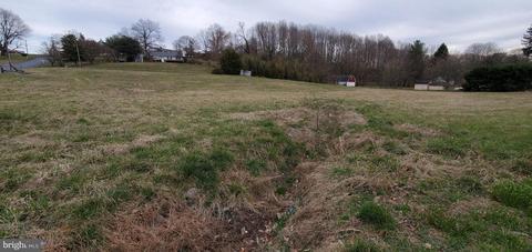 28745 Ridge Rd, Mount Airy, MD 21771