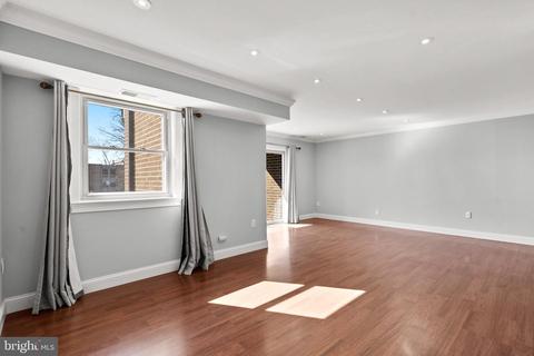 2303 Greenery Ln #T-2-4, Silver Spring, MD 20906 photo 17