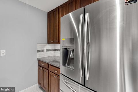 2303 Greenery Ln #T-2-4, Silver Spring, MD 20906 photo 13
