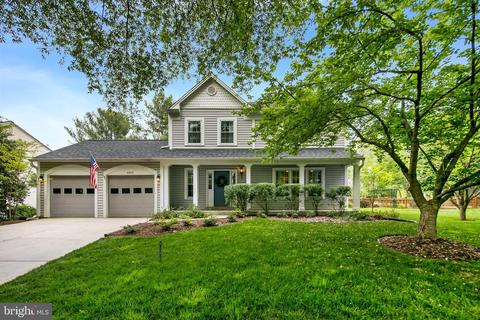 4869 Sweetbirch Dr, Rockville, MD 20853