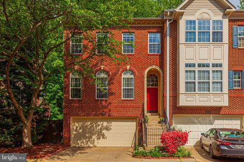 2031 Ashleigh Woods Ct, Rockville, MD 20851