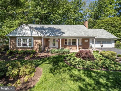 14004 Broomall Ln, Silver Spring, MD 20906