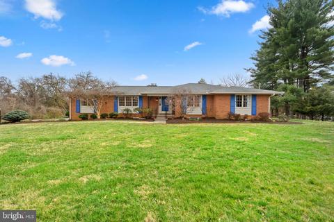 13567 Glen Mill Rd, Rockville, MD 20850