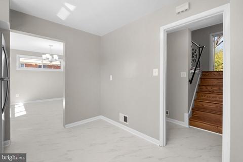 11217 Bybee St, Silver Spring, MD 20902 photo 10