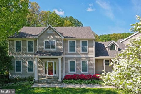 8408 Dasher Ct, Gaithersburg, MD 20882