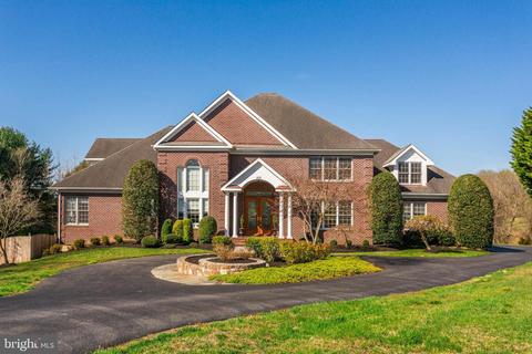 513 Tanbark Ct, Brinklow, MD 20862