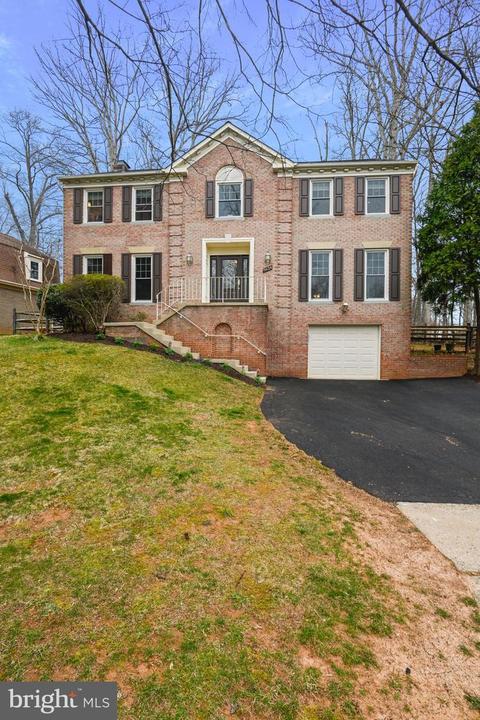 9624 Reach Rd, Potomac, MD 20854