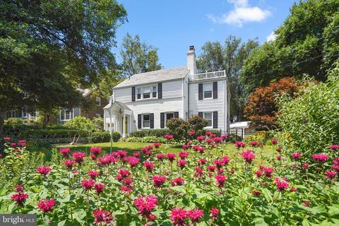 613 Greenbrier Dr, Silver Spring, MD 20910