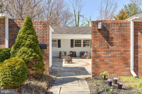 3011 Regina Dr, Silver Spring, MD 20906 photo 3