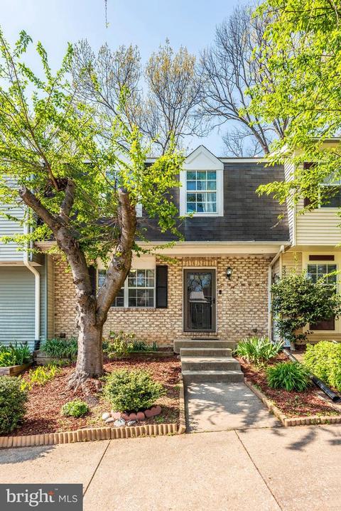 11555 Sullnick Way, Gaithersburg, MD 20878