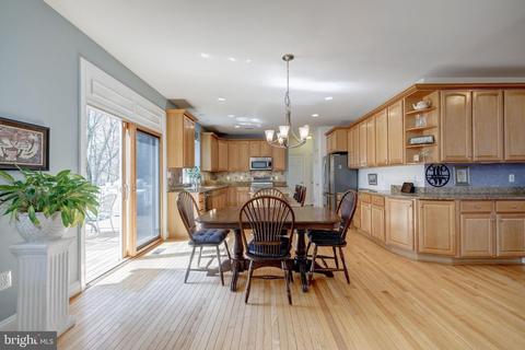 15529 Thompson Rd, Silver Spring, MD 20905 photo 9