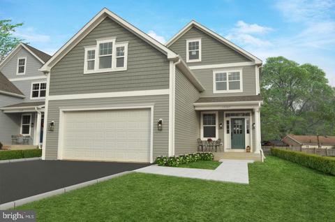 14404 Winnpenny Ln, Silver Spring, MD 20904