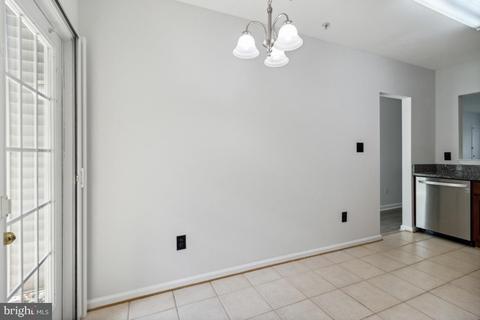 2084 University Blvd W #7, Silver Spring, MD 20902 photo 17
