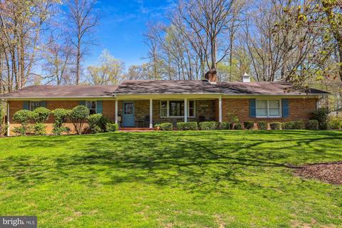 4415 Oaktree Rd, Rockville, MD 20853