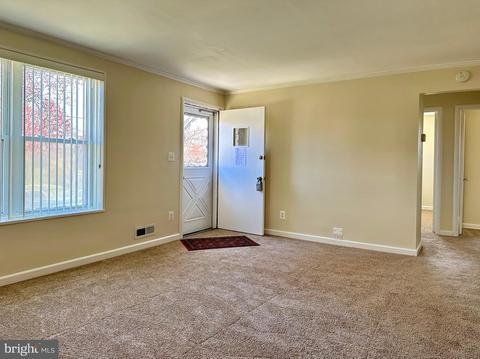 3525 Greenly St, Silver Spring, MD 20906 photo 2
