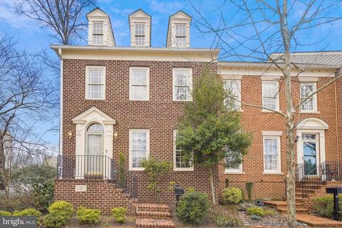 9 Kent Gardens Cir, Gaithersburg, MD 20878
