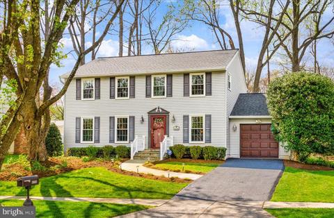 8208 Langport Ter, Gaithersburg, MD 20877