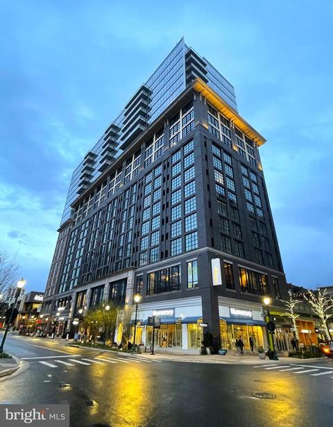 930 Rose Ave #1207, Rockville, MD 20852
